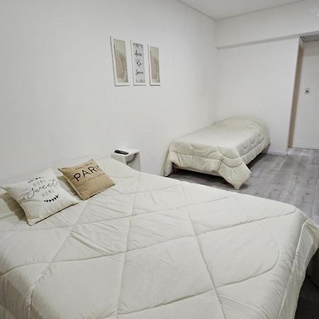 Departamento En Microcentro A Pasos Del Obelisco Appartement Buenos Aires Buitenkant foto