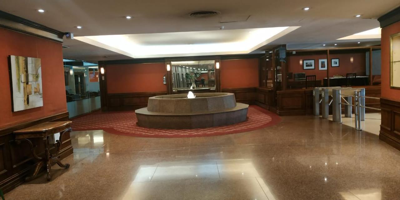 Departamento En Microcentro A Pasos Del Obelisco Appartement Buenos Aires Buitenkant foto