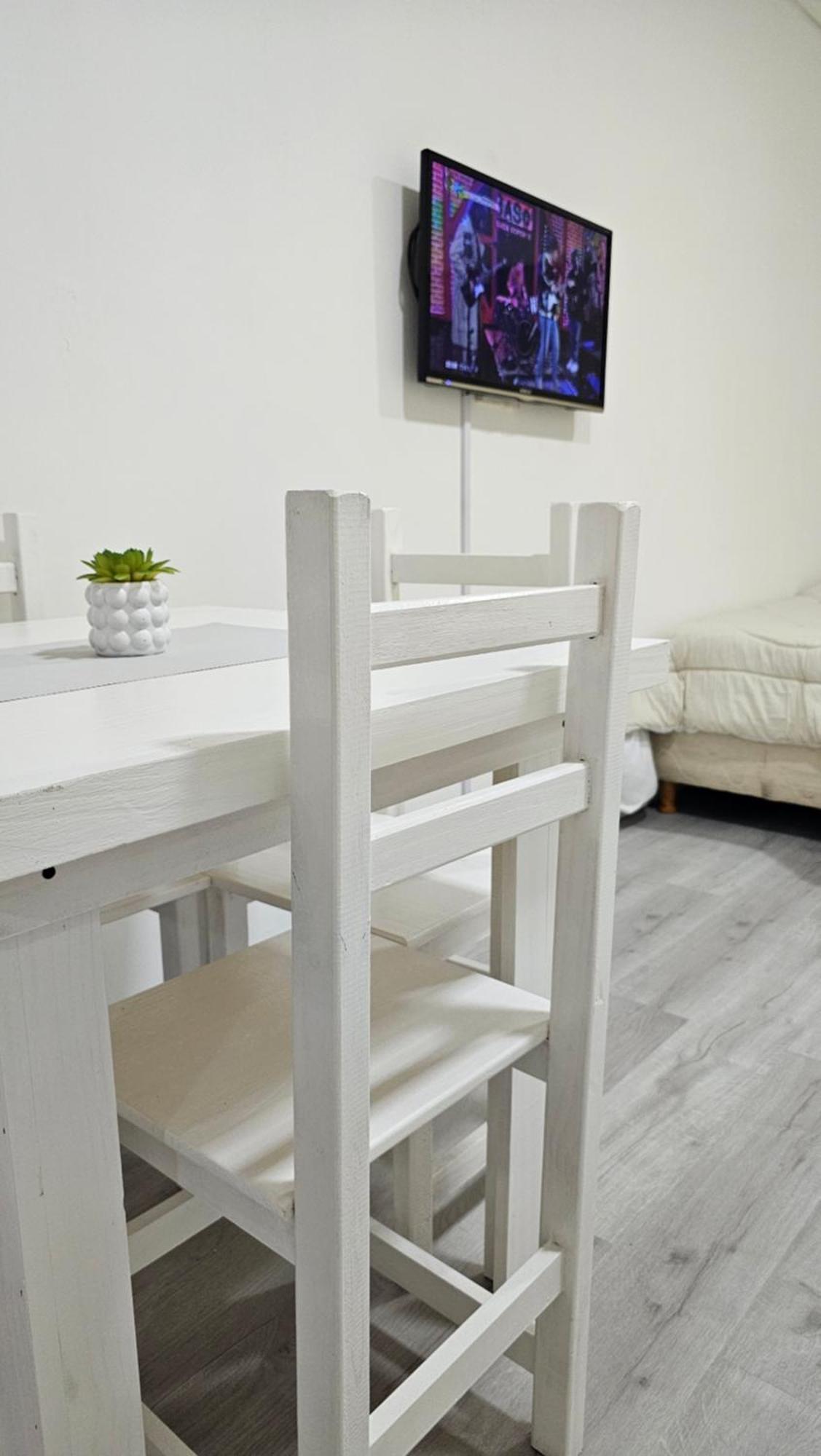 Departamento En Microcentro A Pasos Del Obelisco Appartement Buenos Aires Buitenkant foto